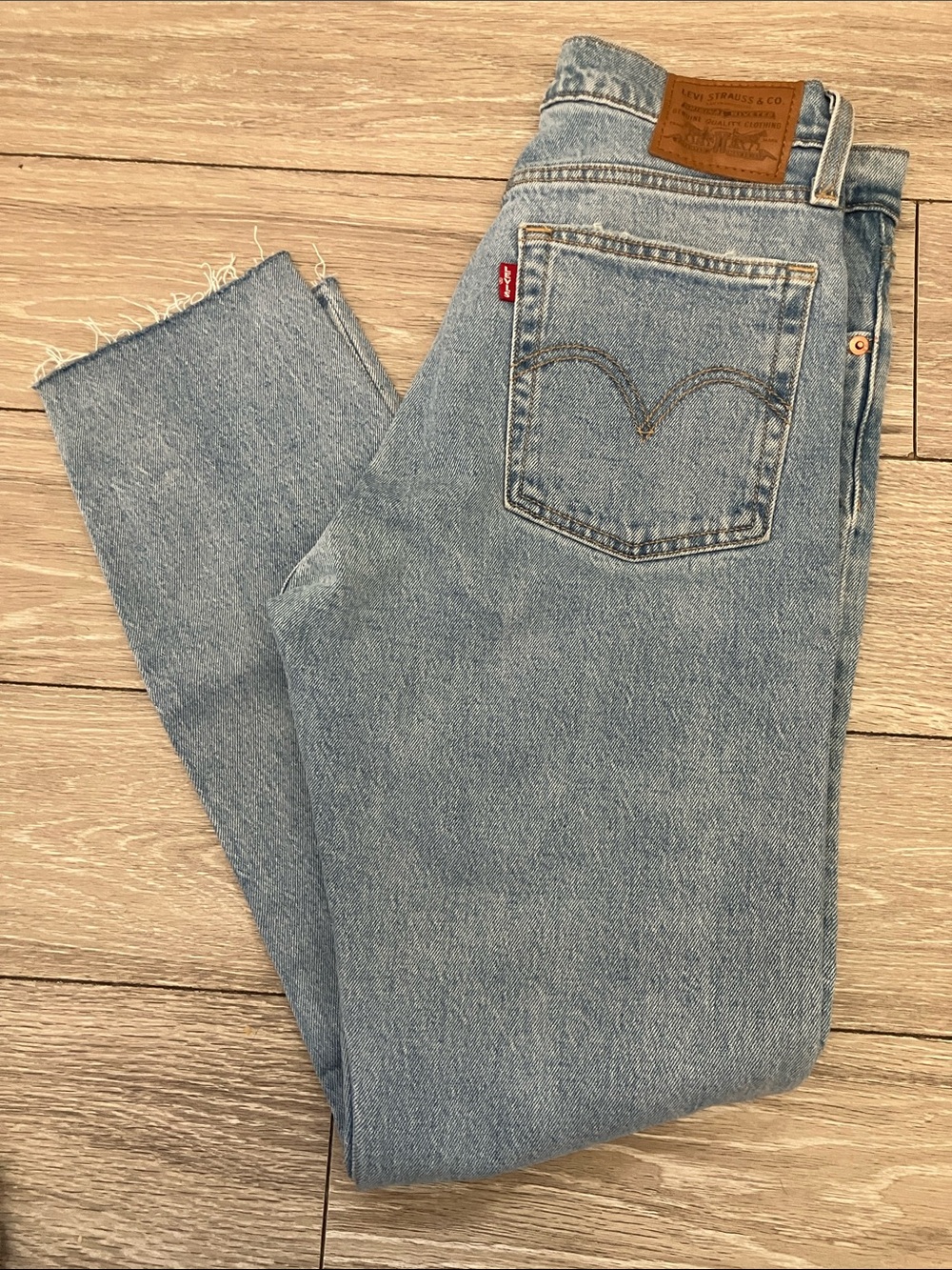 Levi's Light Wash Women’s Wedgie Skinny Jeans size 26